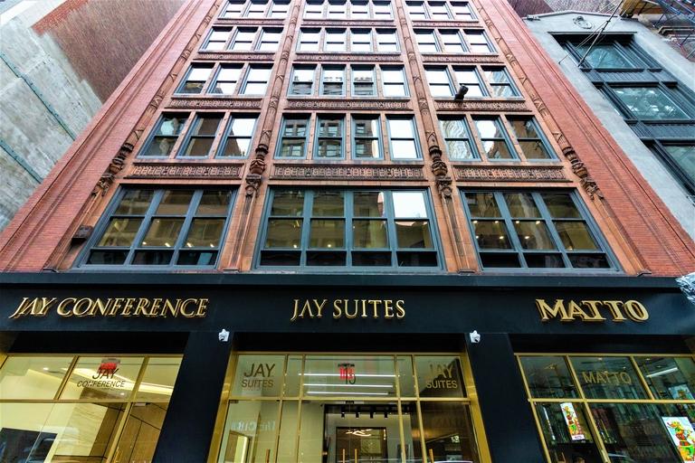 15 W 38th Street - Building Photo