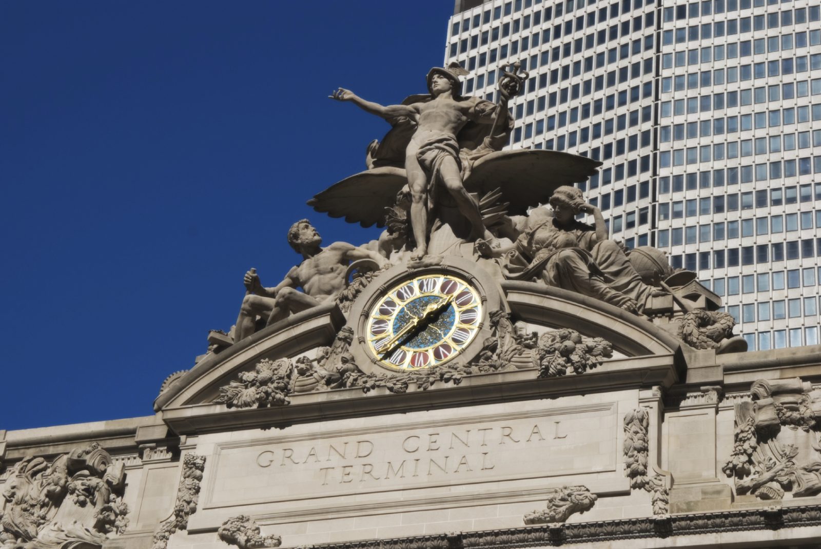 Grant Central Terminal Midtown Manhattan NYC NY USA Statue in entrance to Grand Central terminal